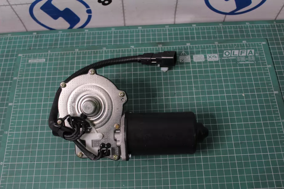 Мотор стеклоочистителя SHAANXI, X6000 для грузовиков *