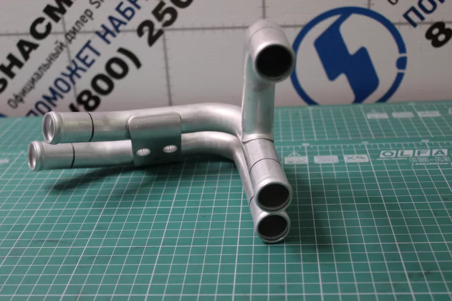 Трубки радиатора отопителя SHAANXI, X3000 для грузовиков *