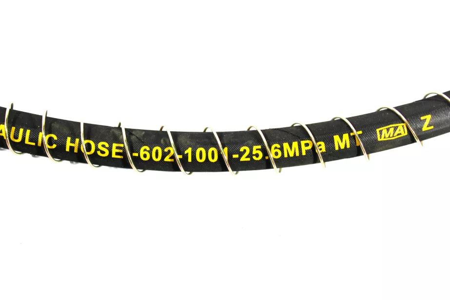 Шланг тормозной камеры L770, (Front, гайка М18) SHAANXI для грузовиков *