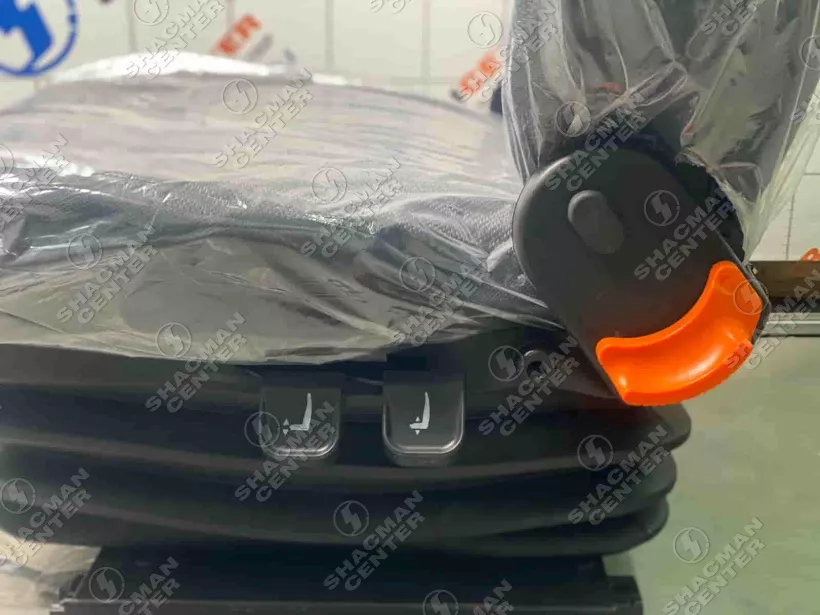 Сиденье водительское (пневматическое) SHAANXI, F2000, F3000 для грузовиков *