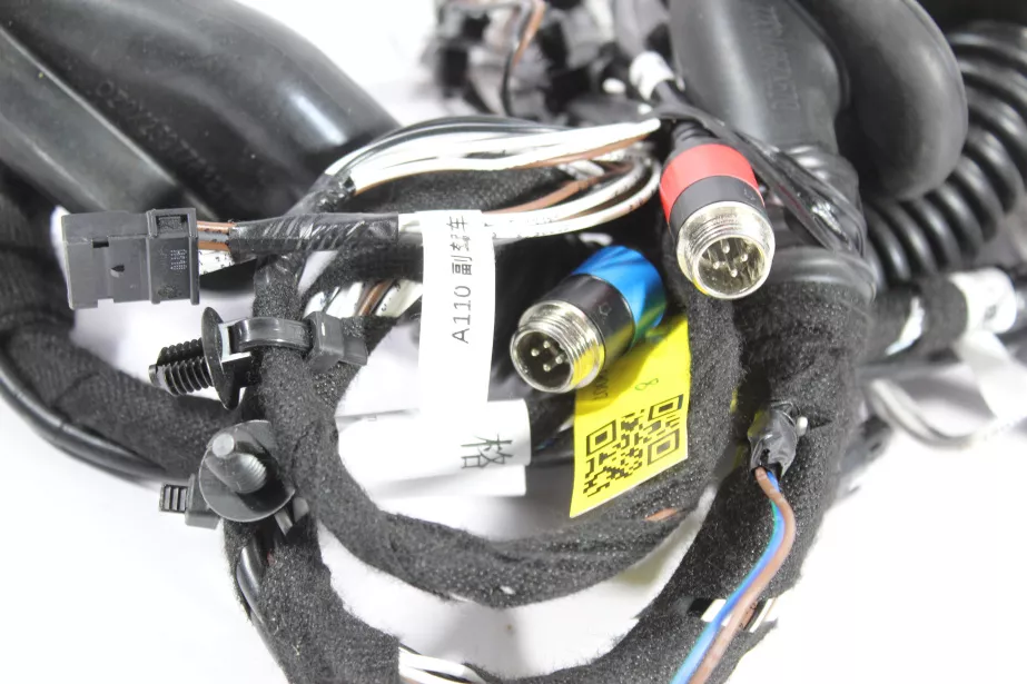 Жгут проводов двери (R) SHAANXI, X6000 для грузовиков *