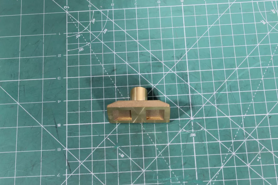 Сухарь вилки КПП делителя D18, L61, H28,5, (5S-111GP,5S-150GP) SHAANXI, (10702070/280621/0193116) для грузовиков *