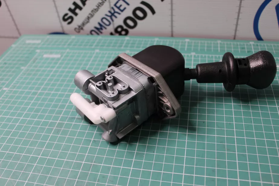 Кран ручного тормоза CREATEK, F2000, (CK8728) для грузовиков *