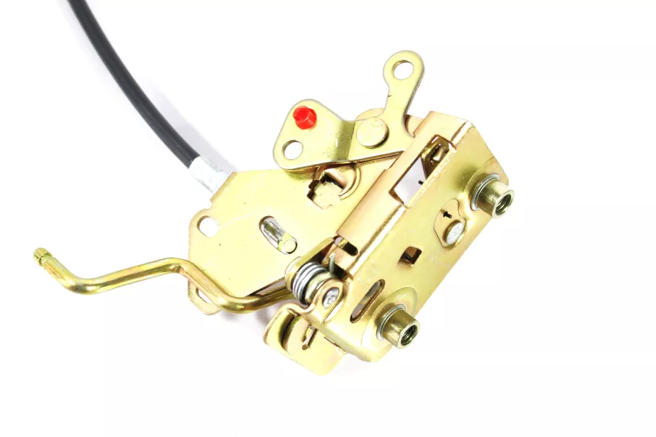 Замок двери (правый, тяга, красный шилдик) HOWO для грузовиков *