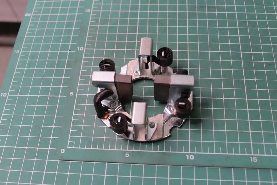 Щеточный узел стартера (Желтый, Металл, в сборе) CREATEK, (CK8961) для грузовиков *