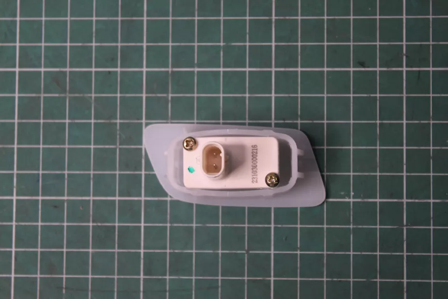 Фонарь двери (R) SHAANXI, X6000. для грузовиков *