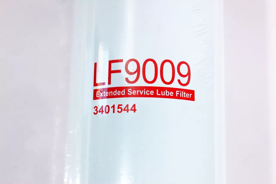 Фильтр масляный CUMMINS, DongFeng, (3401544) для грузовиков *