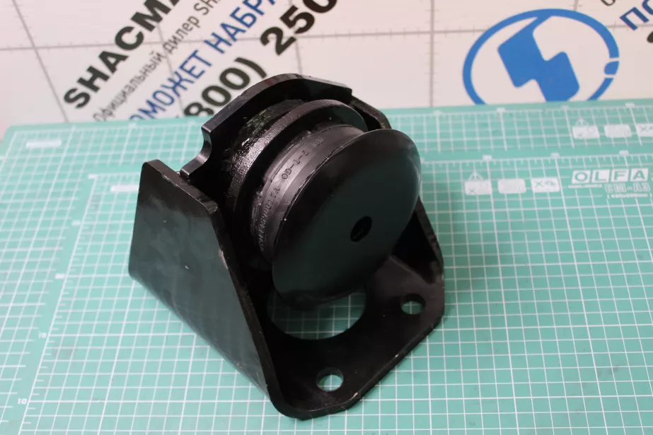 Опора двигателя (RL, Металл) CREATEK, (CK9549, DZ9114598320) для грузовиков *