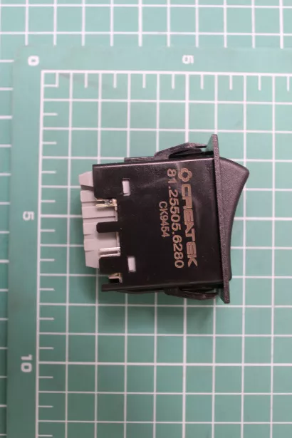 Клавиша блокировки (МОД) CREATEK, F3000, F2000, (CK9454) для грузовиков *