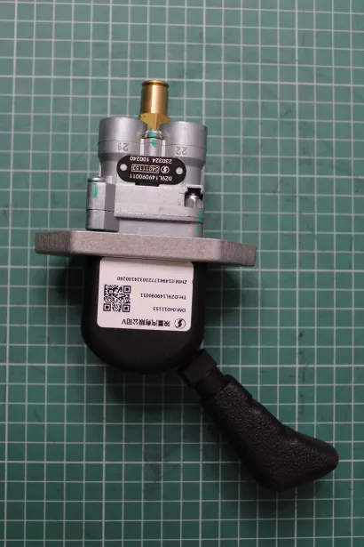 Кран ручного тормоза (прицепа) SHAANXI, X6000 для грузовиков *