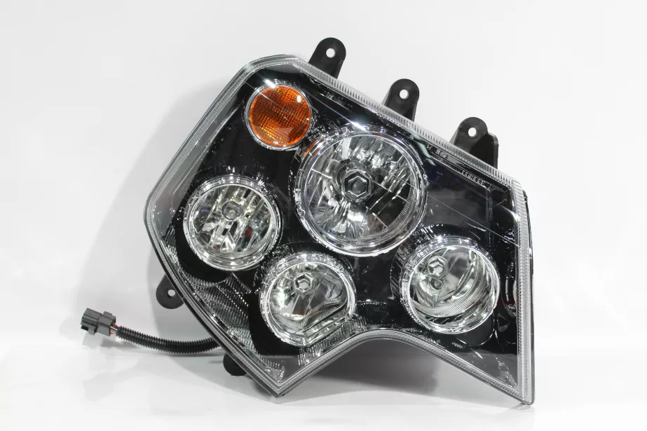 Фара (R) LEO TRADE, A7, (LEO800006A) для грузовиков *