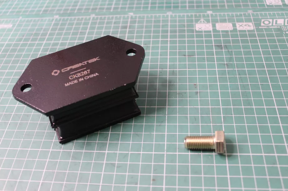 Подушка двигателя (Front) CREATEK, F2000, (CK8267) для грузовиков *