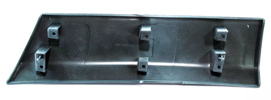 Крышка декоративная подножки капота (R, Белый) SHAANXI, X6000 для грузовиков *