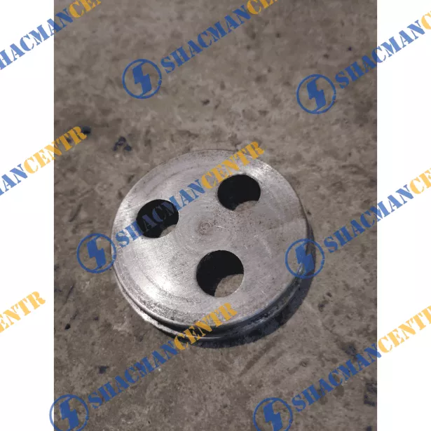 Шайба картера редуктора среднего моста (Металл, конической пары 3 отв.) NO BRAND для грузовиков *