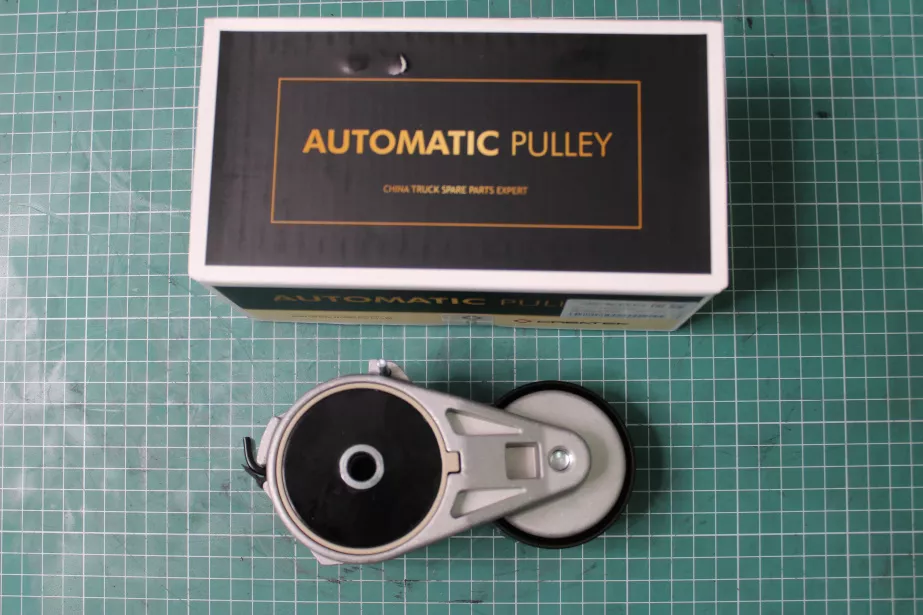 Ролик натяжитель ремня генератора D70, H26, CREATEK, WP12, WP13, (CK9818, 1001319530) для грузовиков *