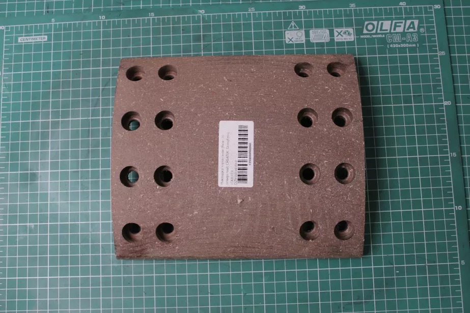 Накладка тормозная (Rear, 16 отверстий) CREATEK, DongFeng, (CK8313) для грузовиков *