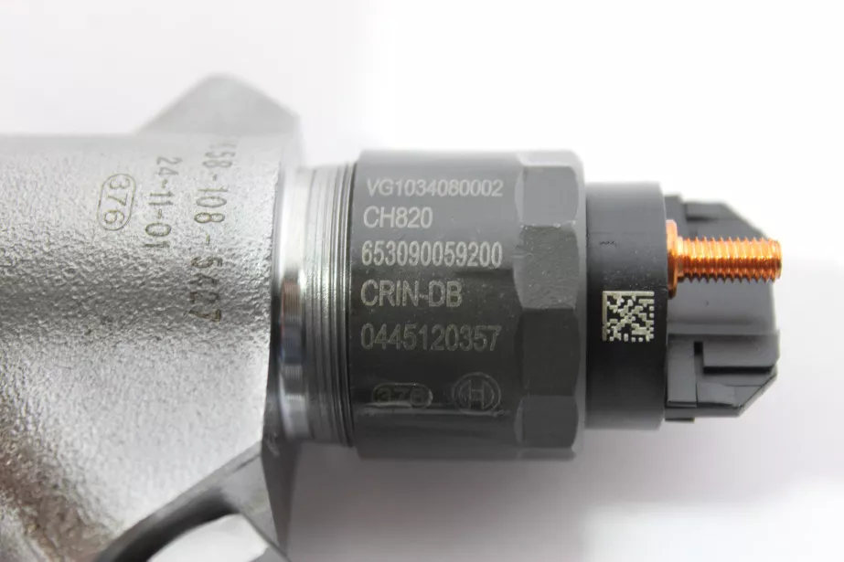 Форсунка топливная (Bosch) HOWO, Евро-4, D10, 336 л.с., (0445120357) для грузовиков *