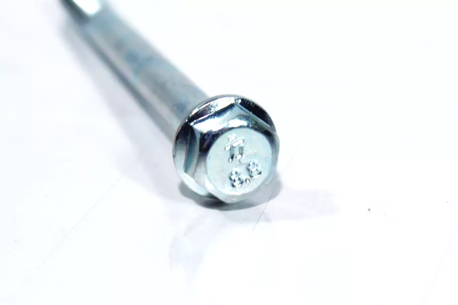 Болт клапанной крышки L110, (M8×1,25) SHAANXI, WP13 для грузовиков *