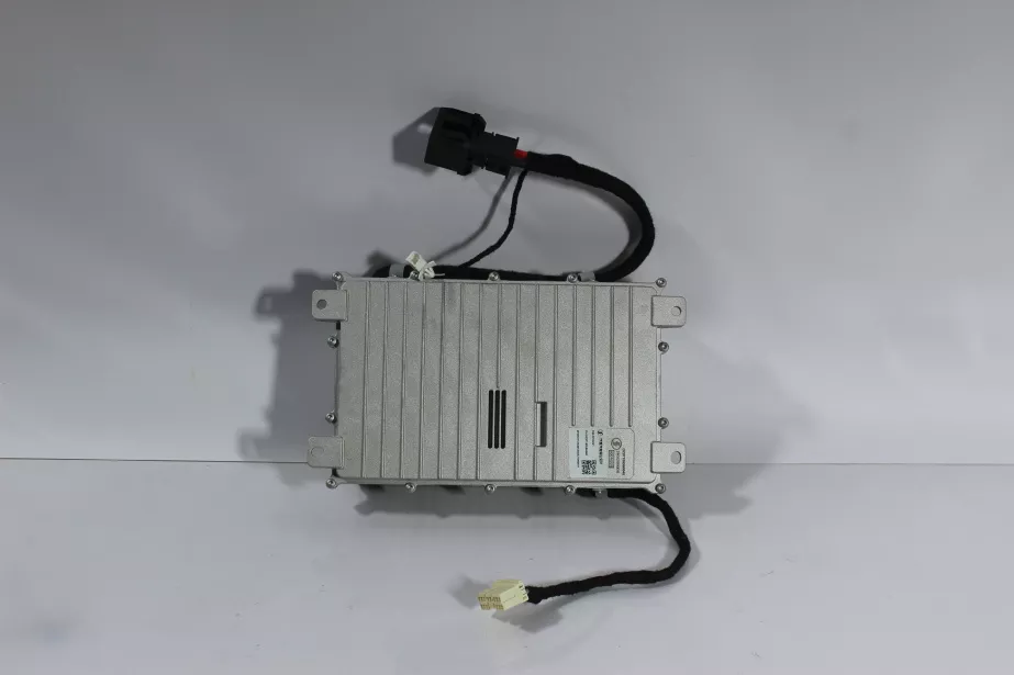 Преобразователь напряжения (24-220V 1200W) SHAANXI, X6000, X5000 для грузовиков *