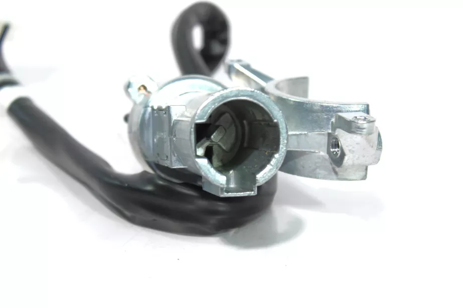 Контактная группа замка зажигания SHAANXI, X3000 для грузовиков *