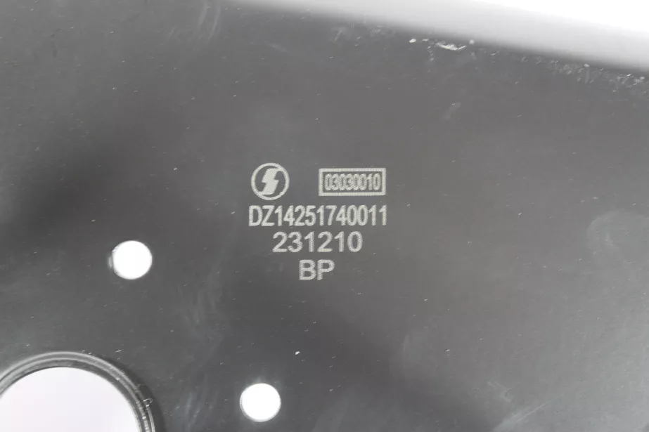 Кронштейн мотора стеклоочистителя SHAANXI, X3000 для грузовиков *