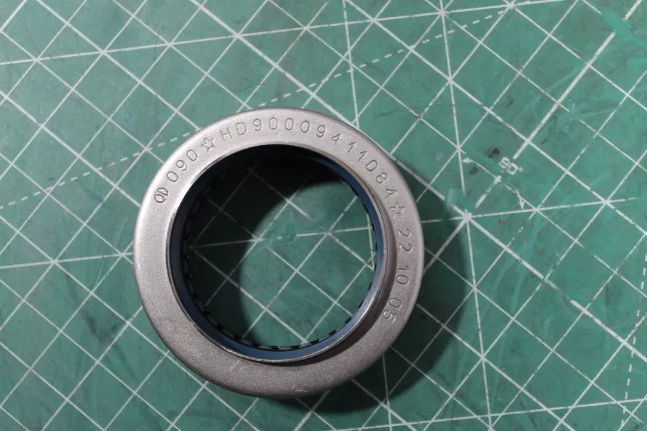 Сальник передней полуоси D70, H18,5, (50*70*18,5/22,3 ) SHAANXI, X3000, 6X6, (06.56279.0029, 06.56279.0080) для грузовиков *