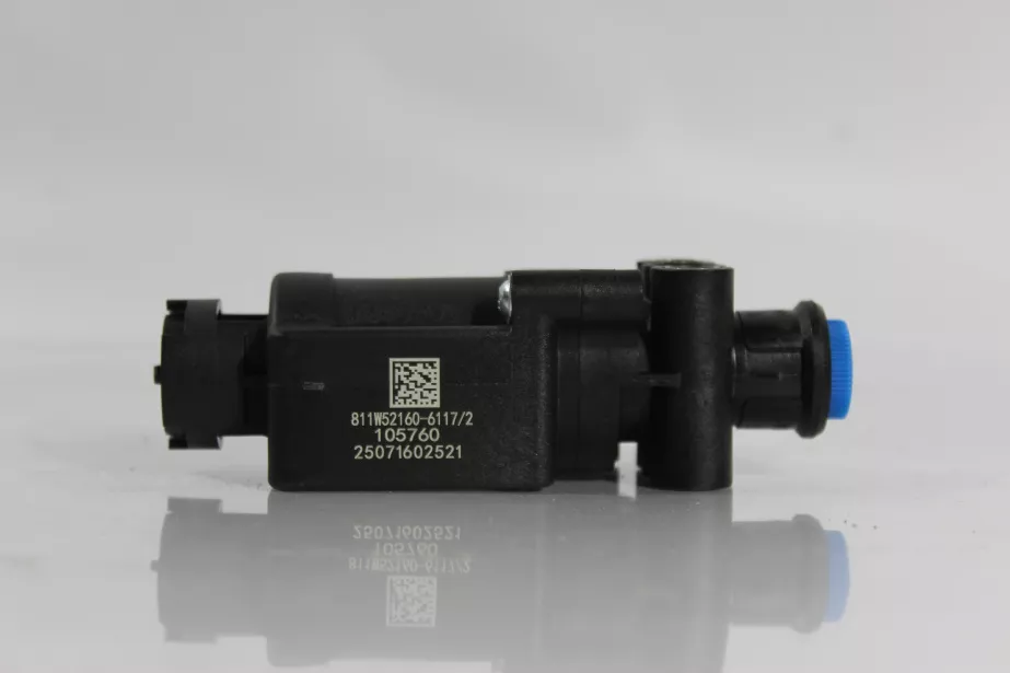 Клапан электромагнитный ABS (овальная фишка, 2 контакта) SITRAK, C7H, T5G для грузовиков *