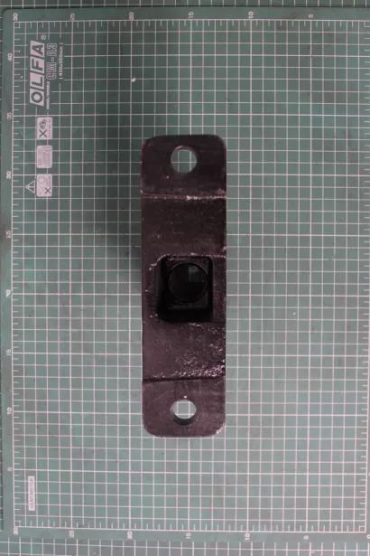 Кронштейн радиатора (R) SHAANXI, X3000 для грузовиков *