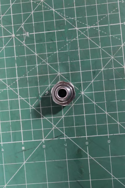 Штуцер трубки компрессора М16*1.5 SITRAK, MC11. для грузовиков *