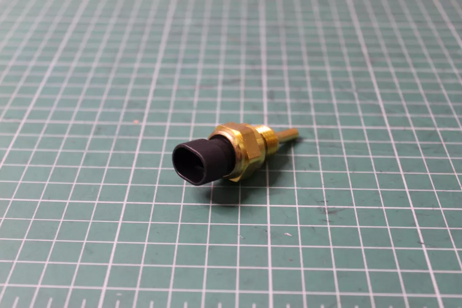 Датчик температуры охлаждающей жидкости CUMMINS, ISM11 для грузовиков *