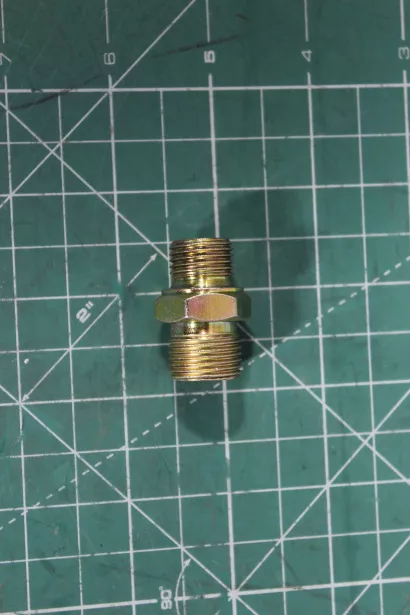 Штуцер трубки компрессора М26*1.5 SITRAK, MC11. для грузовиков *