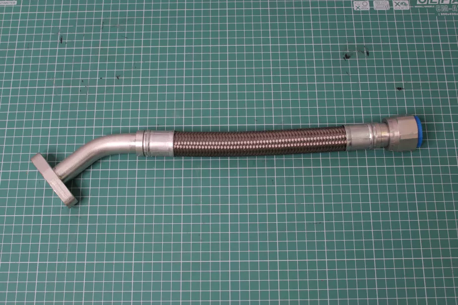 Трубка слива масла с турбины (с гибким соединением) AUTOMAX, ISM11, (AM1229) для грузовиков *