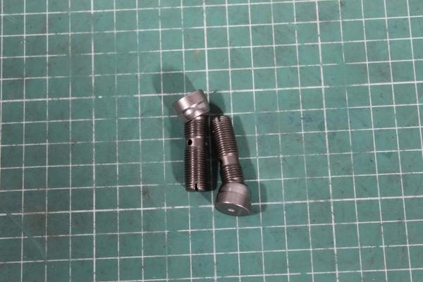 Болт регулировочный коромысла WEICHAI, WP12, WP13