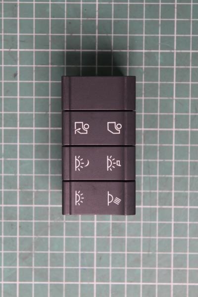 Выключатель внутреннего освещения (потолок с люком) SHAANXI, X6000