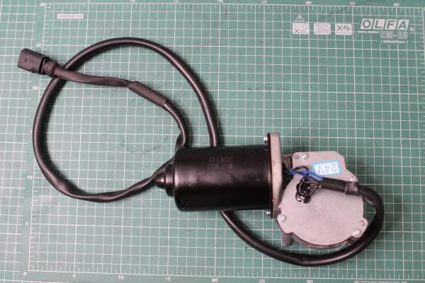 Мотор стеклоочистителя FAW, J6