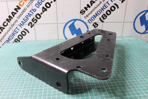 Кронштейн крепления переднего спойлера (R) SHAANXI