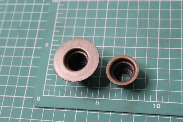 Колпачок маслосъёмный (комплект 12 шт.) CREATEK, Евро-2, Евро-4, (CK8974, CK8975)