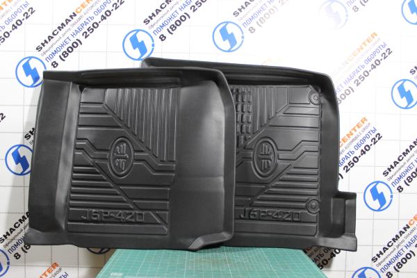 Коврики резиновые (Резина, с бортиком) FAW, J6
