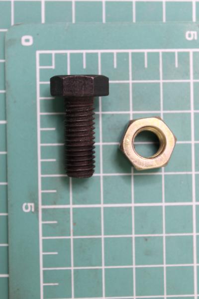 Болт D10, L25, (с гайкой) HOWO