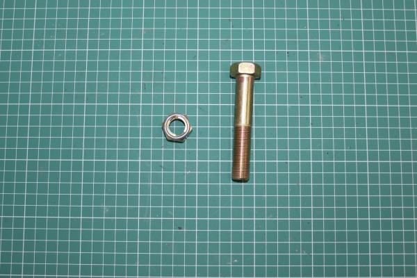 Болт амортизатора подвески D16, L90, (Нижний) HOWO