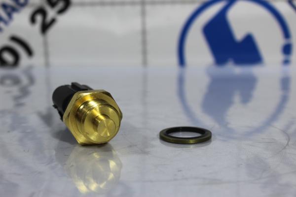 Датчик включения гидромуфты (80°/92°C) SHAANXI