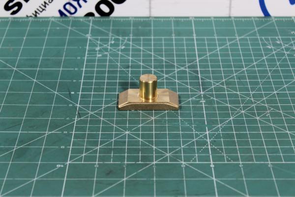 Сухарь вилки КПП делителя D18, L61, H28,5, (5S-111GP,5S-150GP) SHAANXI, (10702070/280621/0193116)