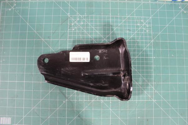 Кронштейн бампера нижний (R) SHAANXI, X6000