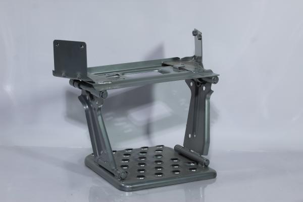 Ступенька нижняя (L, шарнир.) SITRAK, T5G, C7H, C7H MAX