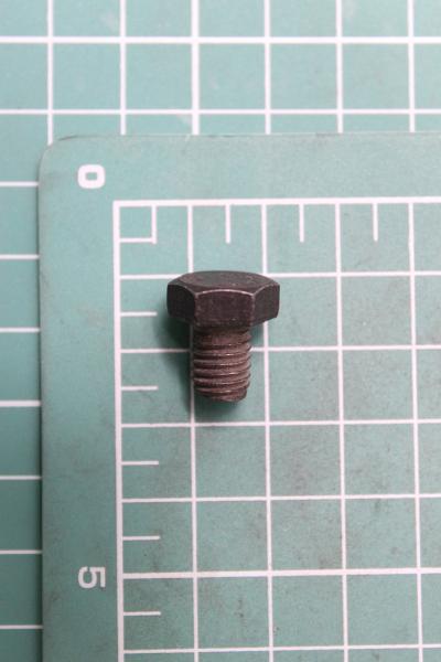 Болт D8, L10, FULLER