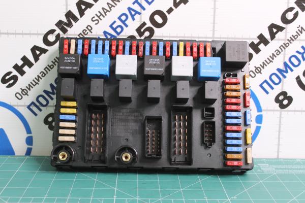 Блок предохранителей SITRAK, C7H