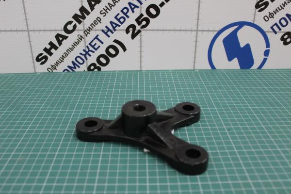 Кронштейн переднего стабилизатора (верхний) SHAANXI, X3000