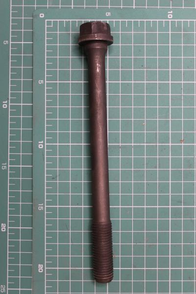 Болт ГБЦ D16, L185, HOWO, (612600040452)