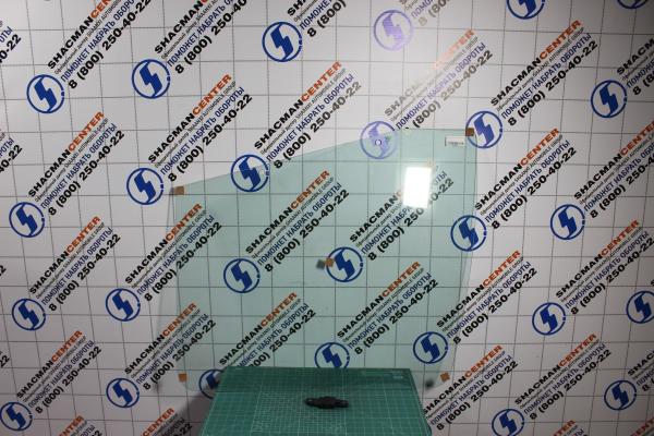 Стекло двери (L, опускное) SITRAK, T5G