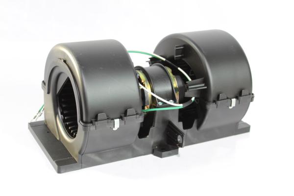 Электродвигатель печки (Черный, Пластик, с крыльчаткой) SITRAK, T5G